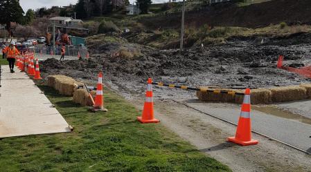 Lakeside Rd slip2
