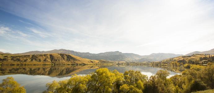 Lake Hayes in Autumn