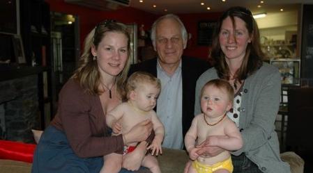 1_Hazel,_Taylor_and_Mums_at_QRC_resized.jpg