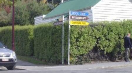 1_Signs_in_the_district_001_resized_(2).jpg